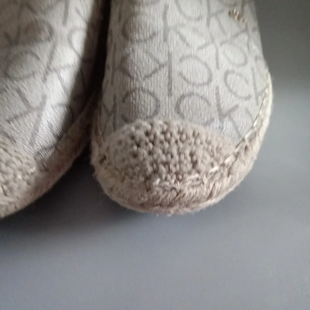 Calvin Klein Popular-T Women Espadrille Flats Beige Logo Slip On Size 8M